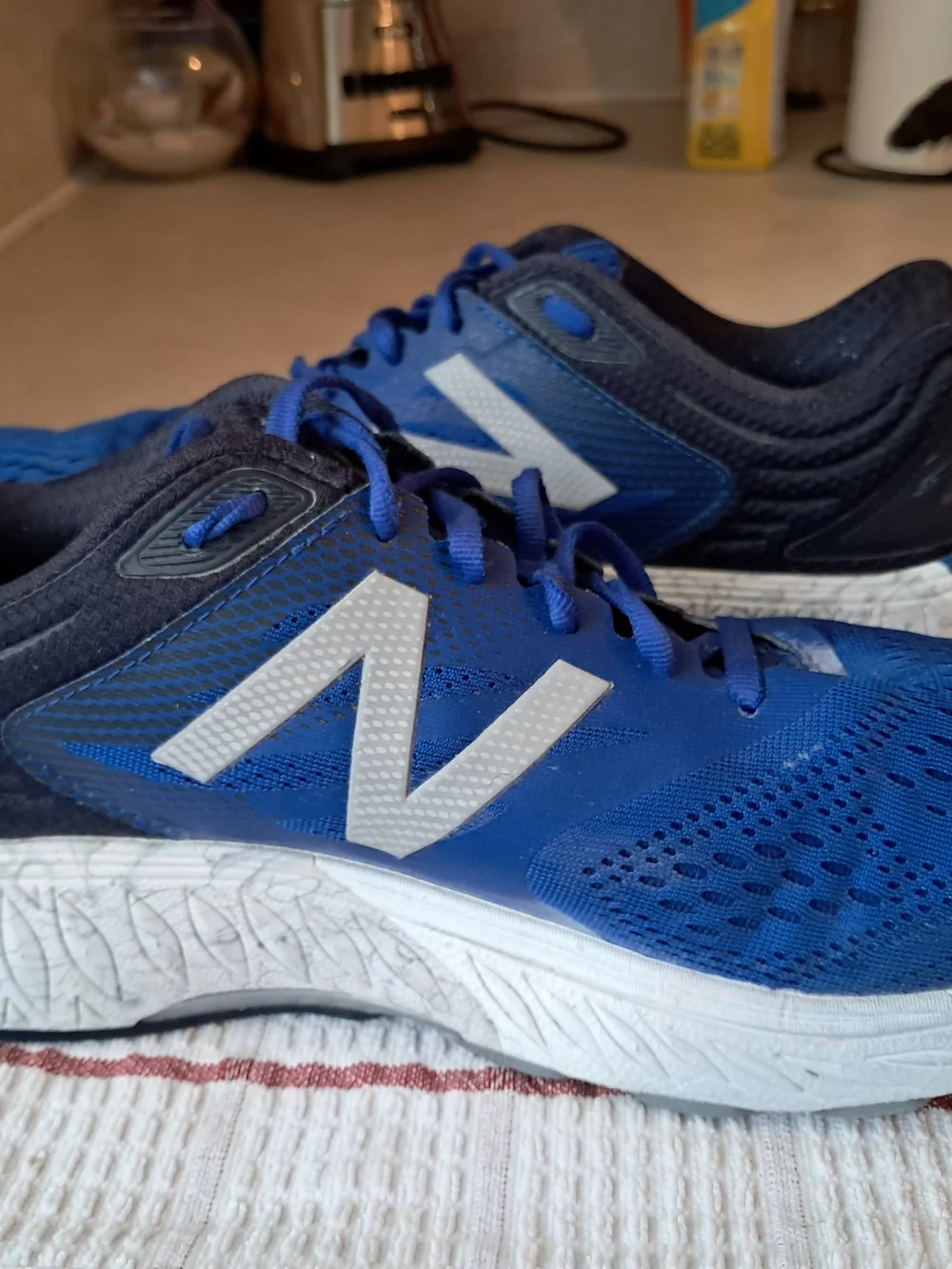 New Balance 940 v4 Men's Size 13 B Narrow Running Shoes Blue M940CR4 Stability